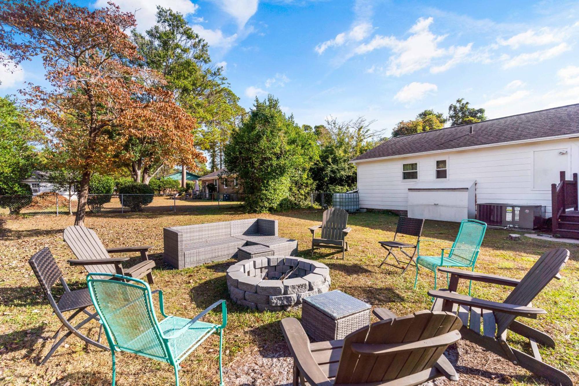 Villa Chill Retreat, Hot Tub, Large Private Yard à Wilmington Extérieur photo